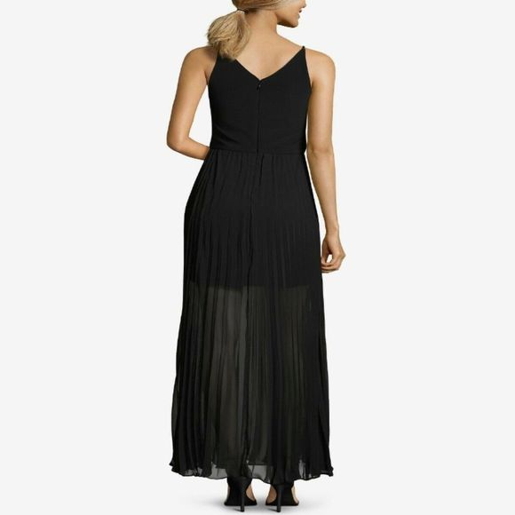 XSCAPE Pleated Gown  Black Formal Cocktail Party Goth Size 12 Evening - Picture 2 of 2